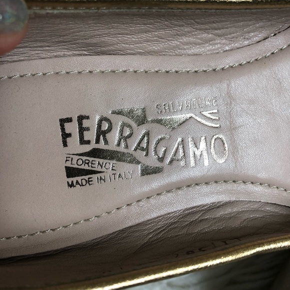 Ferragamo Darlene Gancio Metallic Ballet Flats - Picture 8 of 11